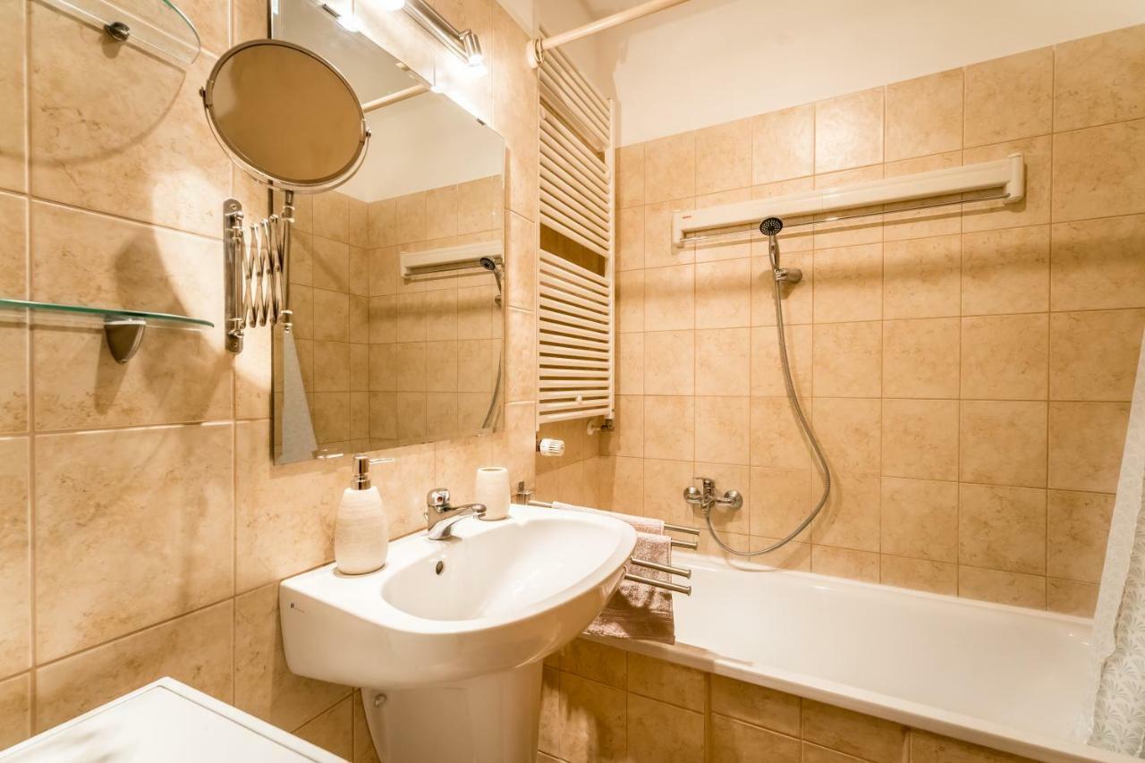 Bpr Hello Hollo Apartment بودابست المظهر الخارجي الصورة
